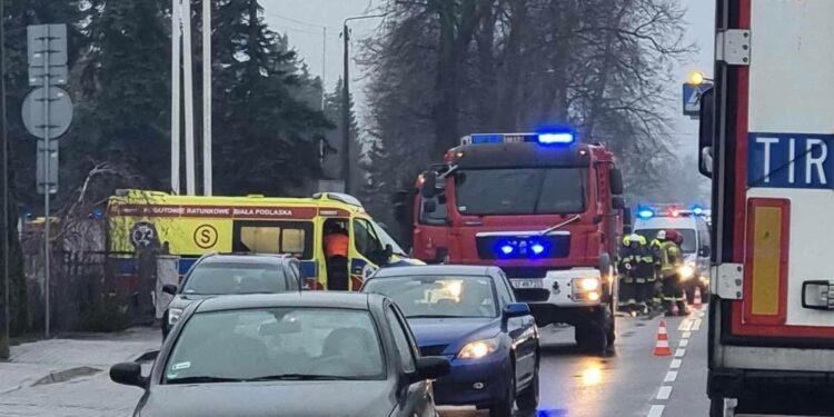 Wypadek z udziałem trzech aut w Ulanie.