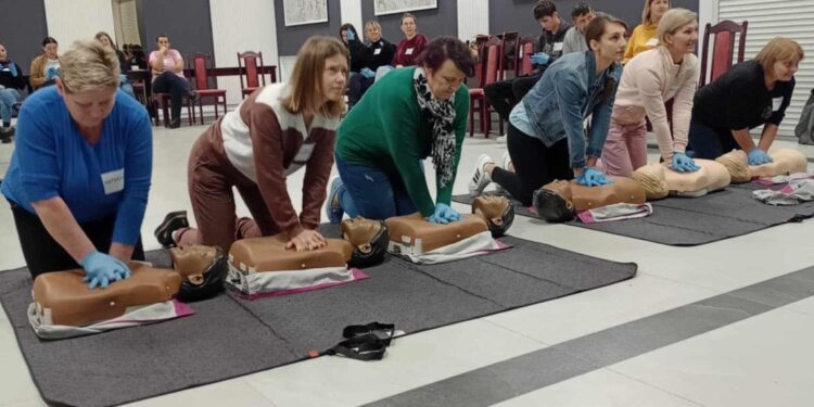 Szkolenie z Pierwszej Pomocy w Gminnym Ośrodku Kultury w Ulanie-Majoracie.
