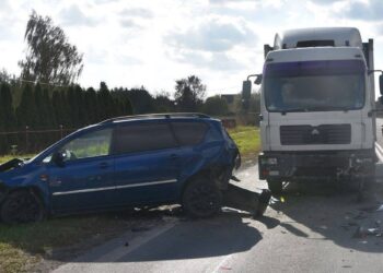 Wypadek drogowy na ulicy Kockiej w Radzyniu Podlaskim – pięć osób trafiło do szpitala